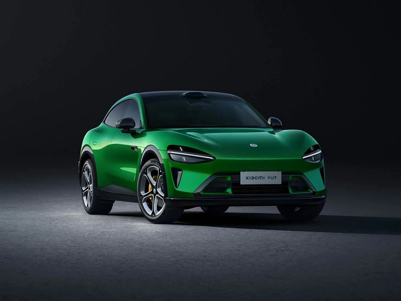 SıCAK İNDİRİM XIAOMI YU7 YENİ ENERJİ ARAÇ EV SUV uzun Menzilli Dingil Mesafesi 5 koltuk İnç Ekran