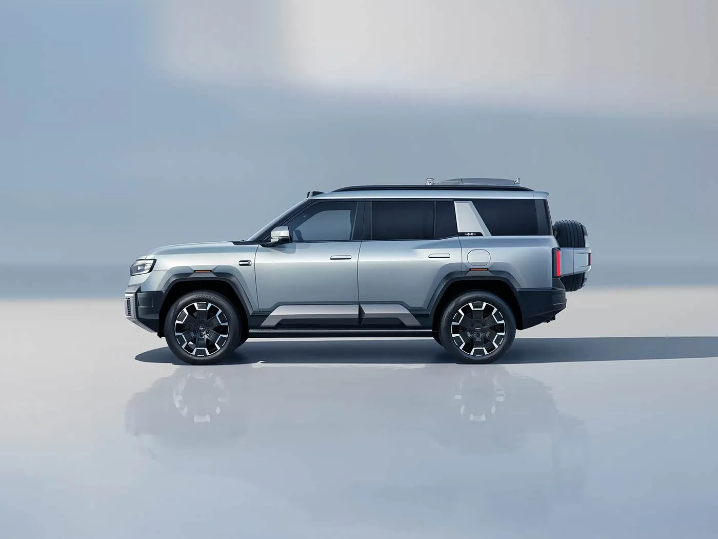 BYD Leopard 8 Lüks PHEV SUV 505HP Gelişmiş Off-Road SUV 2.0T Bulut Şasi Teknolojisine Sahip Plug-in Hibrit Elektrikli SUV