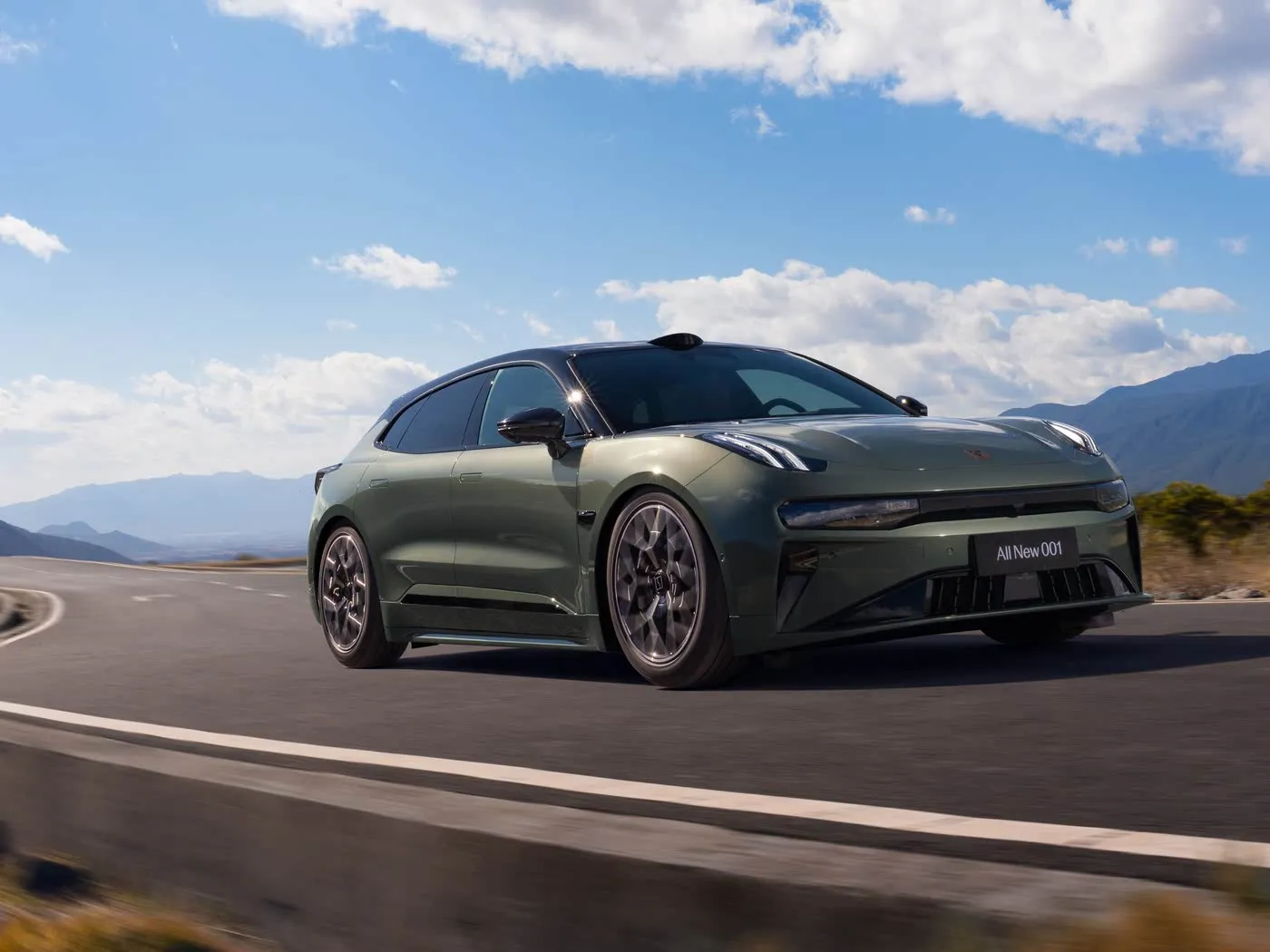 Zeekr 001 Elektrikli 5 Koltuklu Hatchback Yüksek Kaliteli 4WD 705 km Uzun Menzilli Yeni Enerji Aracı