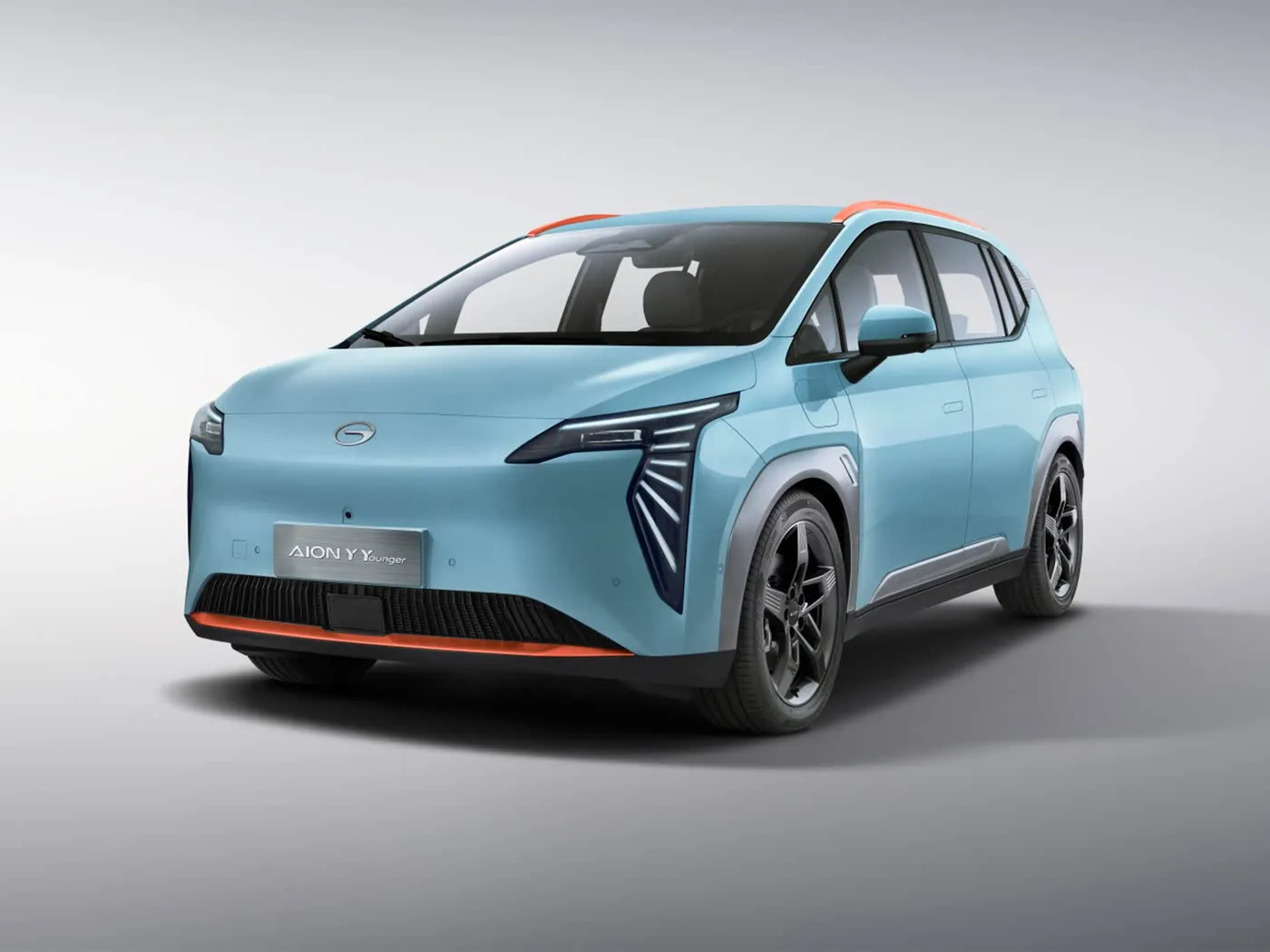 GAC Aion Y Plus Elektrikli Araba Akıllı Sürüş Versiyonu 5 Kapılı 5 Koltuklu EV SUV 150Kw Satılık Yeni Enerji Aracı