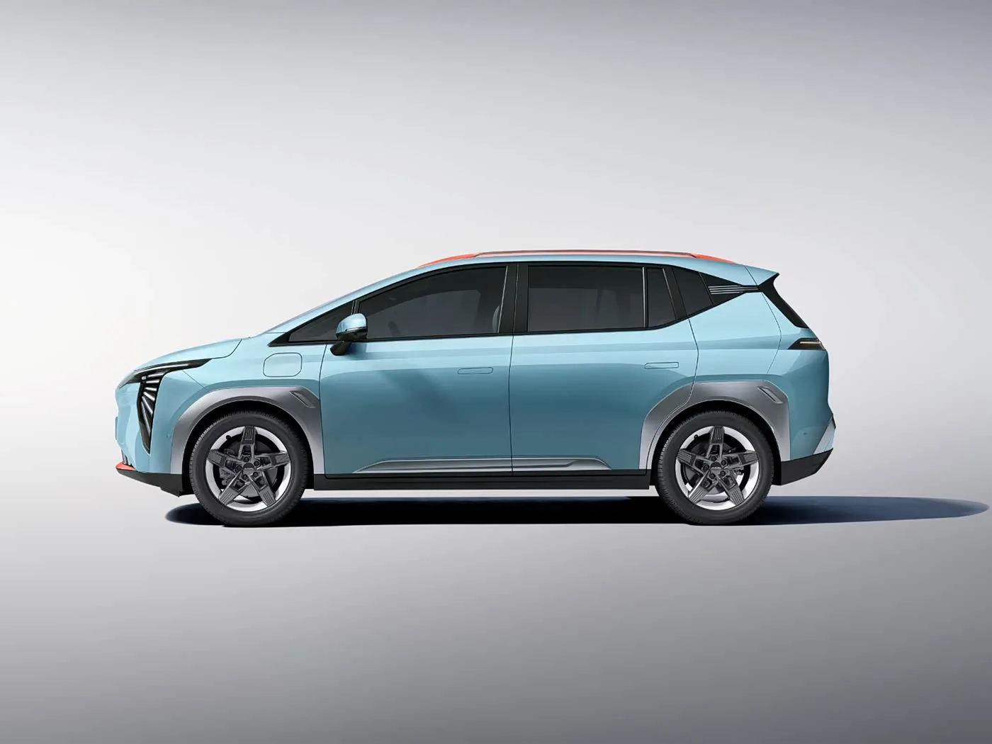 GAC Aion Y Plus Elektrikli Araba Akıllı Sürüş Versiyonu 5 Kapılı 5 Koltuklu EV SUV 150Kw Satılık Yeni Enerji Aracı