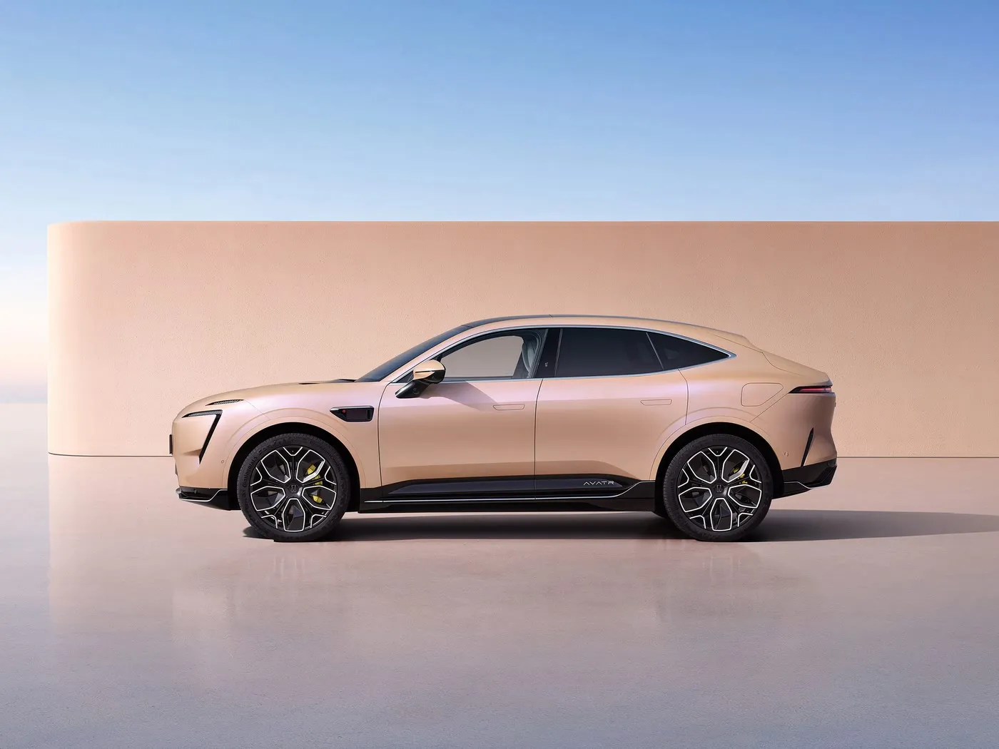 Avatr 11 Yüksek Teknoloji Elektrikli SUV Coupe 4WD EV Motorlu Yeni Enerji Aracı