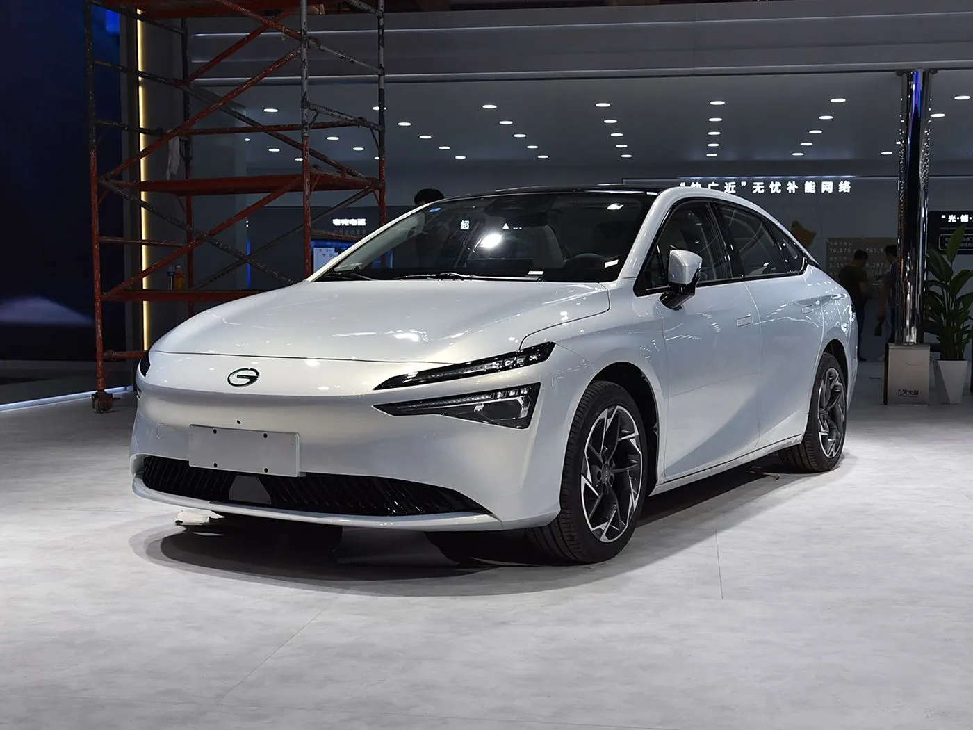 AION S MAX Lüks Elektrikli SUV Gelişmiş Yüksek Hız Özelliklerine Sahip Hibrit EV Çevre Dostu Yeni Enerji Aracı