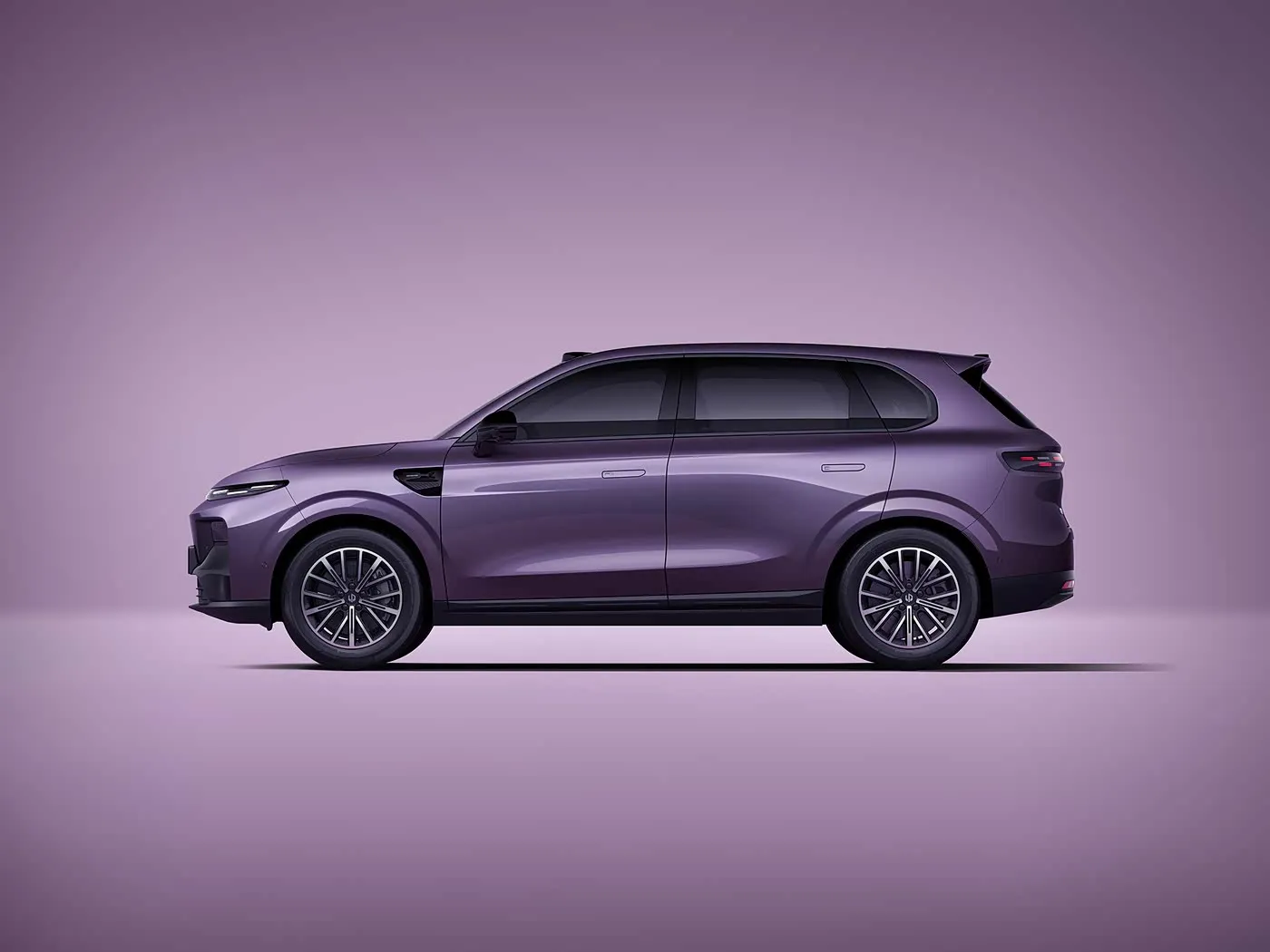 Leapmotor B10 saf Elektrikli Kompakt SUV, 510-600km CLTC Aralığı, 14,6" 2,5K Ekran ve Leapmotor Pilot Yeni Enerji aracı