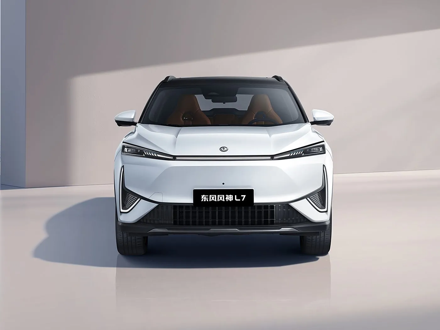 Dongfeng Aeolus L7: EV/PHEV SUV 5 Koltuklu Premium Deri Koltuklara Dokunuyor Uzun menzilli yeni enerji aracı