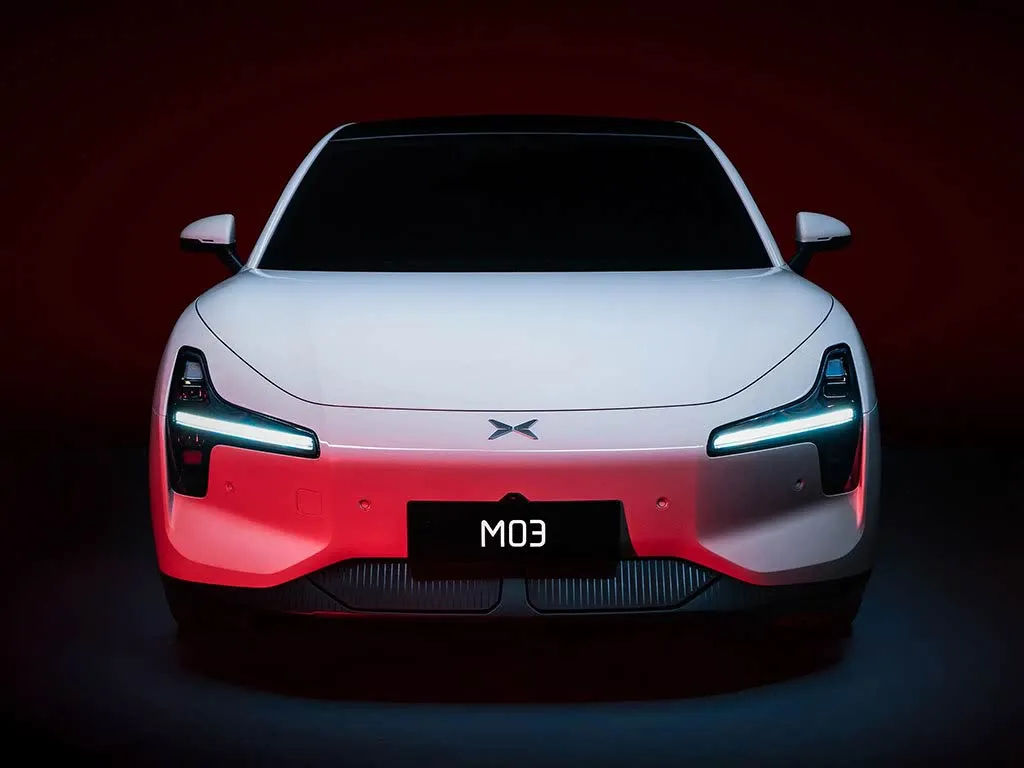 Xiaopeng 2025 Mona M03 Elektrikli Sedan Uzun Menzilli 515km Yeni Enerji Aracı SUV ve Hatchback EV Lityum Pil