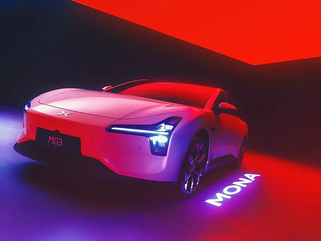 Xiaopeng 2025 Mona M03 Elektrikli Sedan Uzun Menzilli 515km Yeni Enerji Aracı SUV ve Hatchback EV Lityum Pil