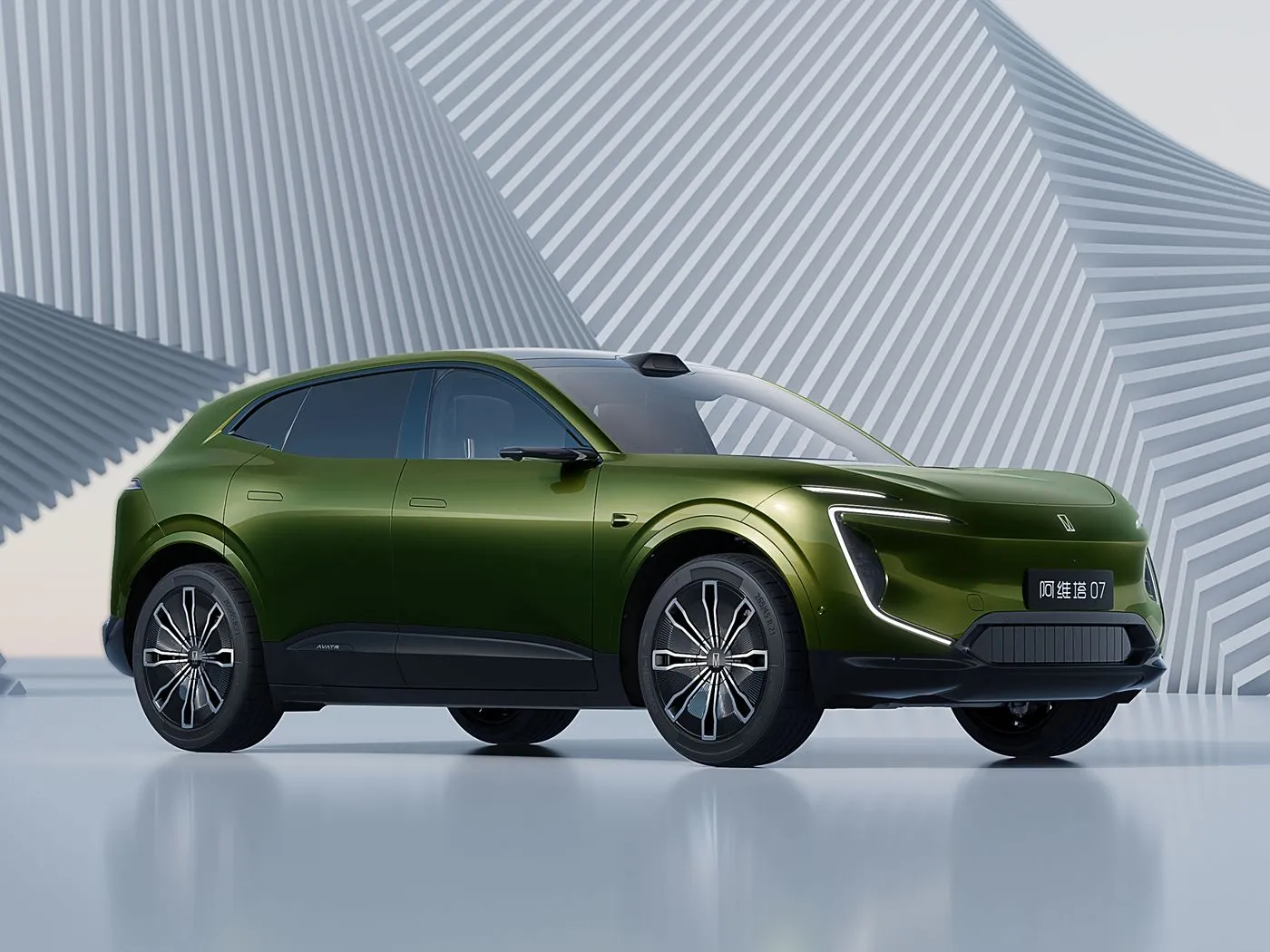 Avita 07 Saf Elektrikli/Menzil Genişletici SUV, Huawei ADS 3.0 Teknolojisi Yeni Enerji Aracı ile Modern Elektrikli Sürüş Deneyimi