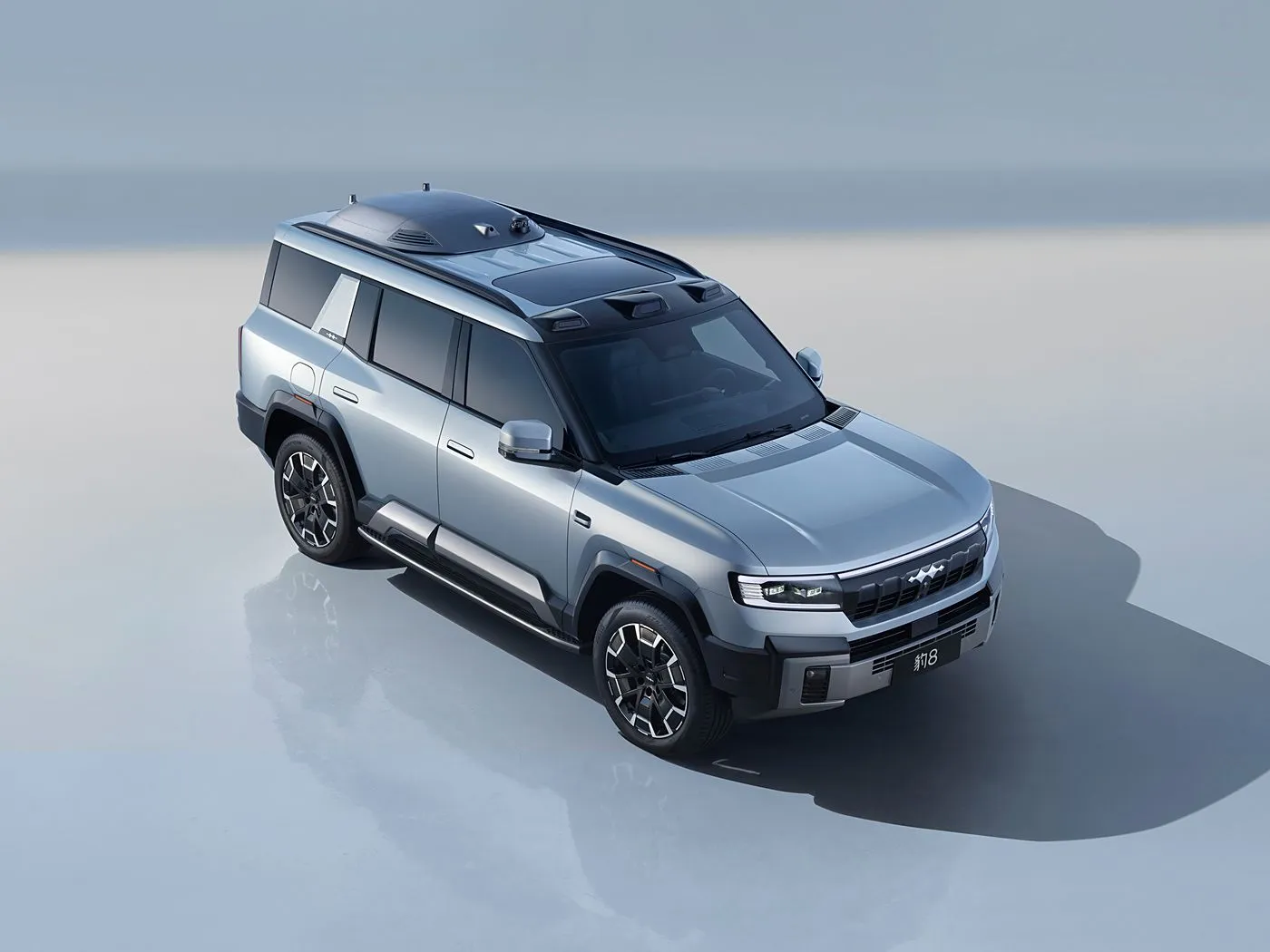BYD Leopard 8 Lüks PHEV SUV 505HP Gelişmiş Off-Road SUV 2.0T Bulut Şasi Teknolojisine Sahip Plug-in Hibrit Elektrikli SUV