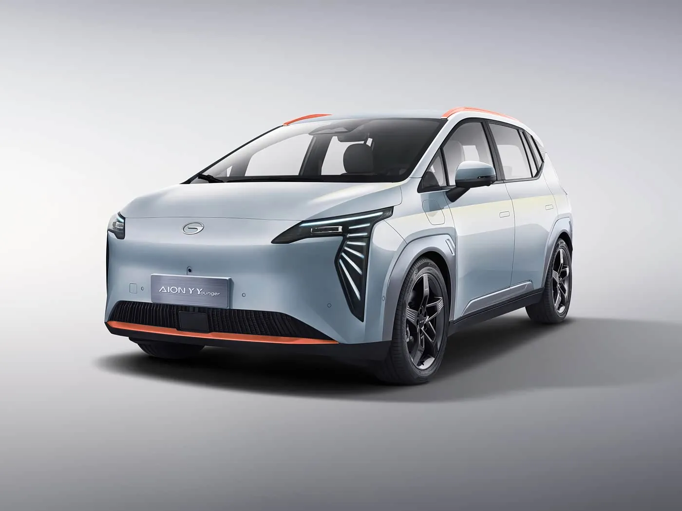 GAC Aion Y Plus Elektrikli Araba Akıllı Sürüş Versiyonu 5 Kapılı 5 Koltuklu EV SUV 150Kw Satılık Yeni Enerji Aracı