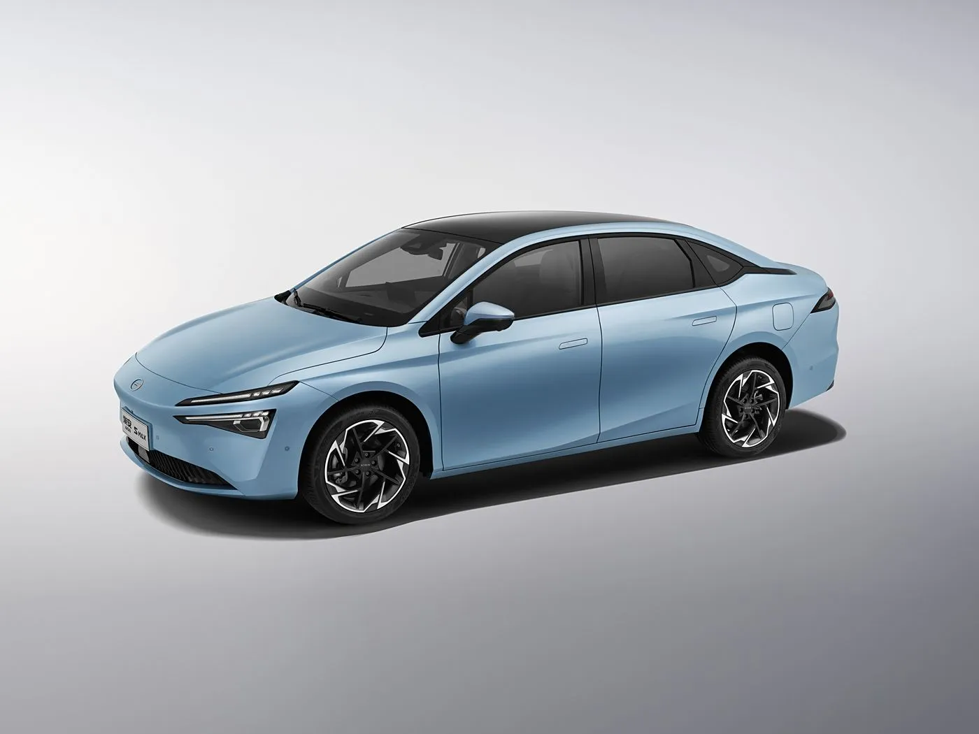 AION S MAX Lüks Elektrikli SUV Gelişmiş Yüksek Hız Özelliklerine Sahip Hibrit EV Çevre Dostu Yeni Enerji Aracı