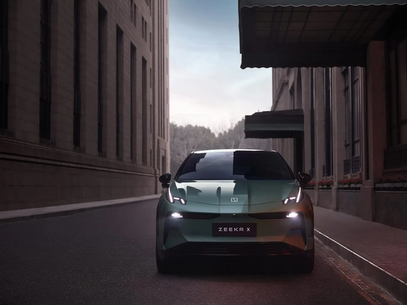Paranın Karşılığında En İyi SUV Değeri Zeekr X Elektrikli Yeni Enerji Aracı 190 km/s Hız Yeteneği Uygun Bütçeyle Çok Yönlü Performans