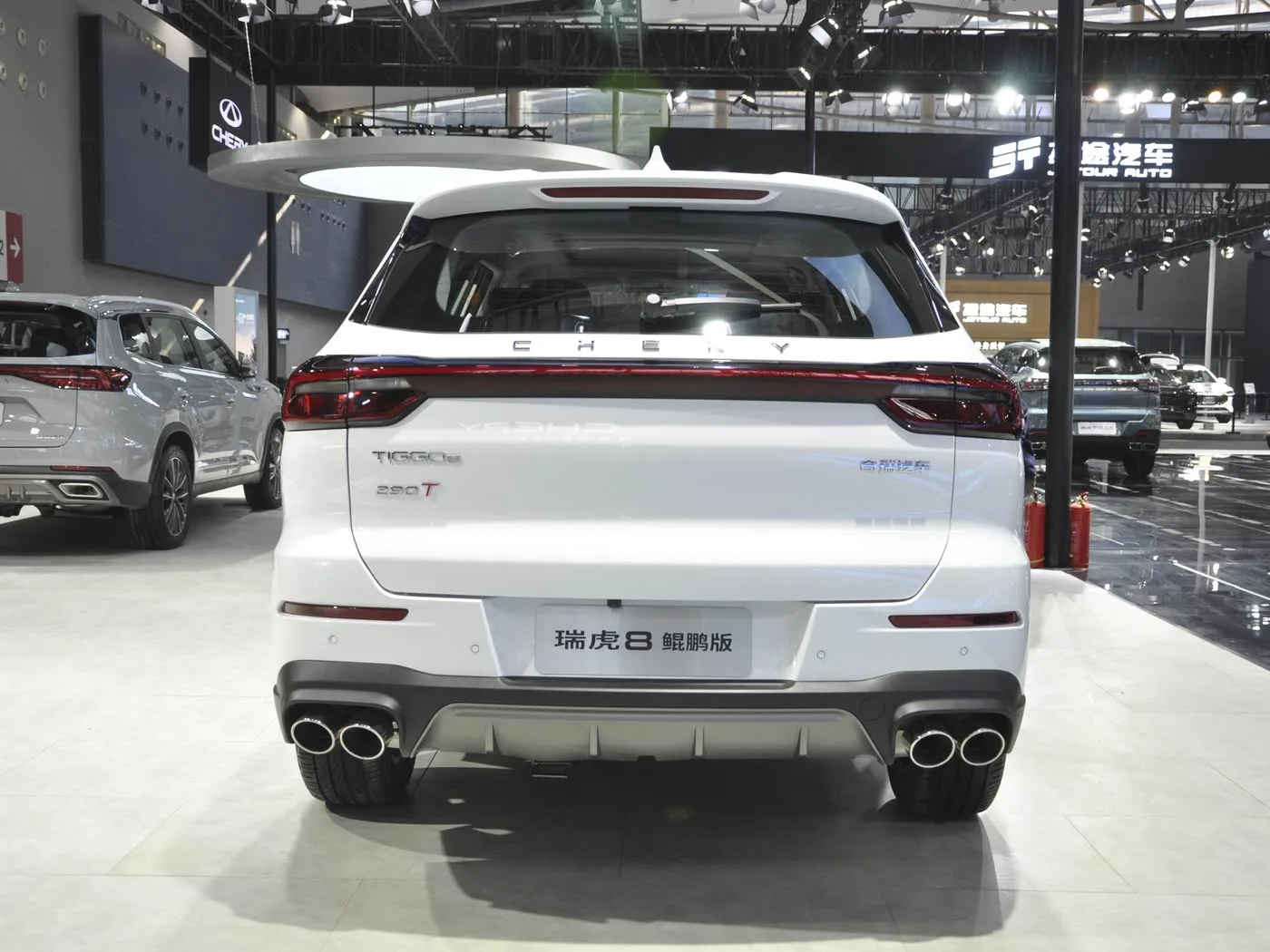 Chery RUIHU8 Tiggo Turbo SUV Sıcak Satış Euro VI R18 Deri Yeni Otomatik FWD R18 Alaşım Metal Şok Gaz/Benzin Soldan Tahrik Koyu