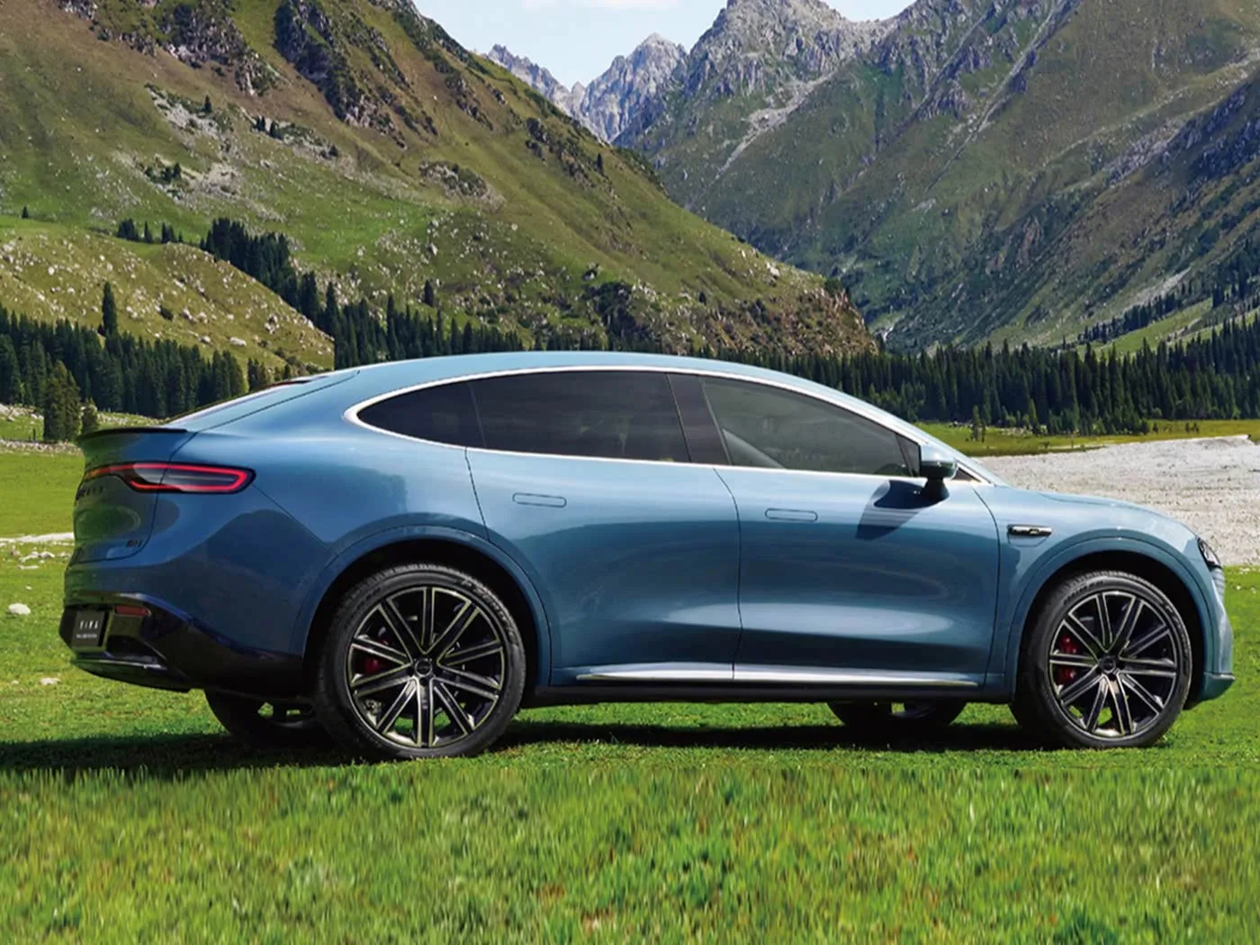 LUXEED R7 2025 Hibrit SUV 5 Kişilik Mini Elektrikli Enerji Arabası Yüksek Güçlü Uzun Menzilli Dört Tekerlekten Çekişli Satışa Sunuldu
